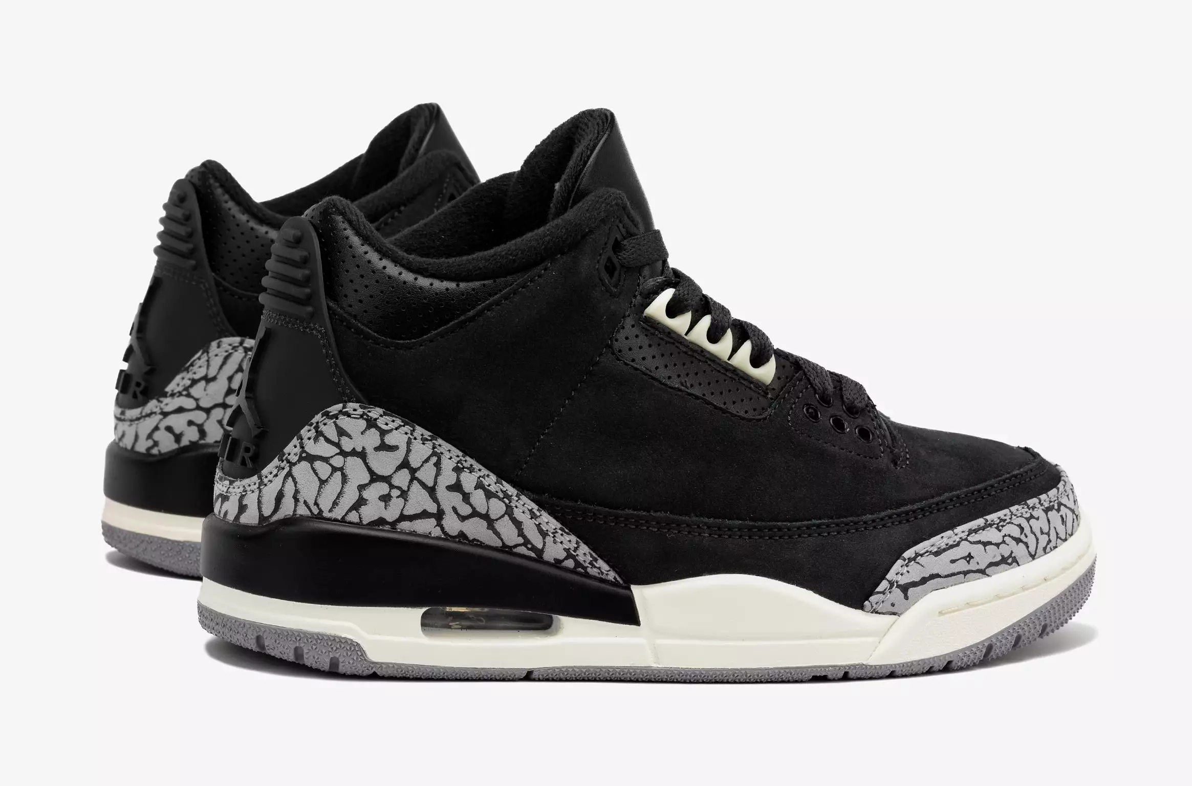 Air Jordan 3 Retro Off Noir Womens Lifestyle Shoes (Black/Grey)