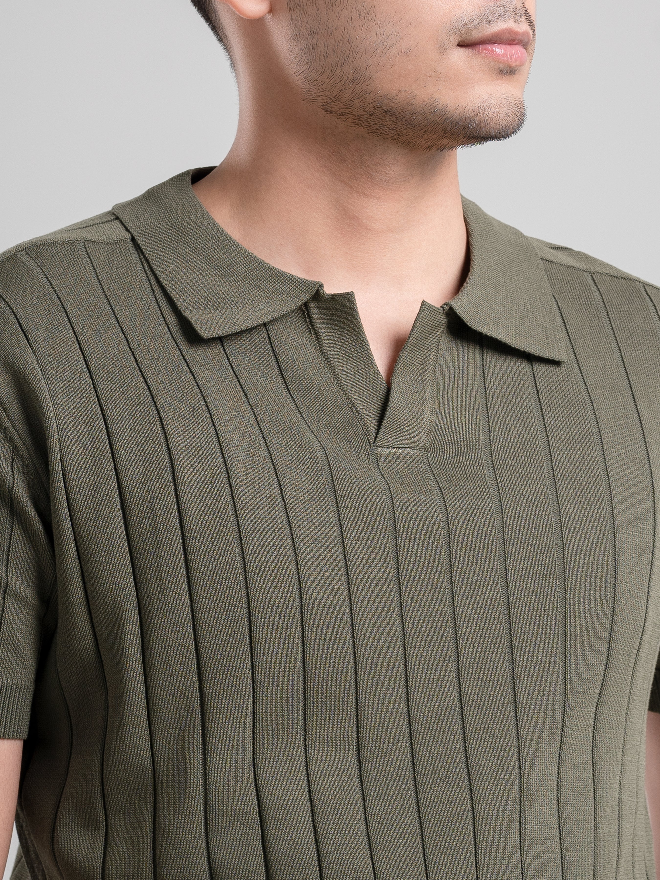 Dylan Knit Tee - Olive Green