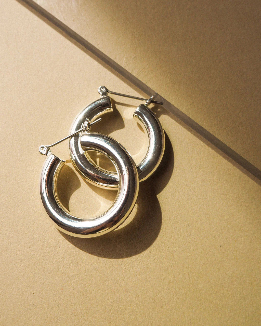 LUV AJ BABY AMALFI TUBE HOOPS- SILVER