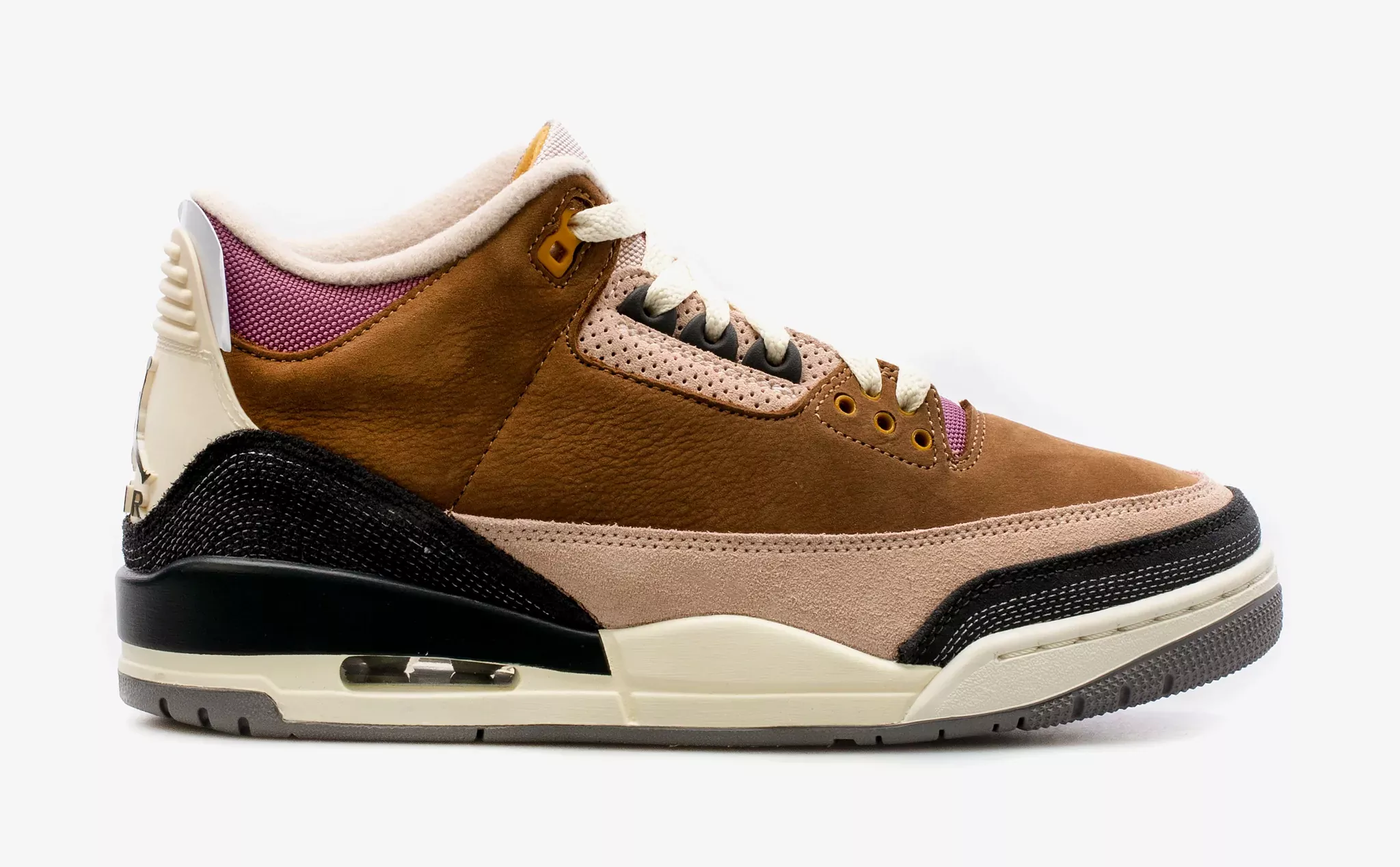 Nike Men's Air Jordan 3 Winterized Shoes - Archaeo Brown / Dark Smoke Grey / Fossil Stone / Light Bordeaux / Cement Grey