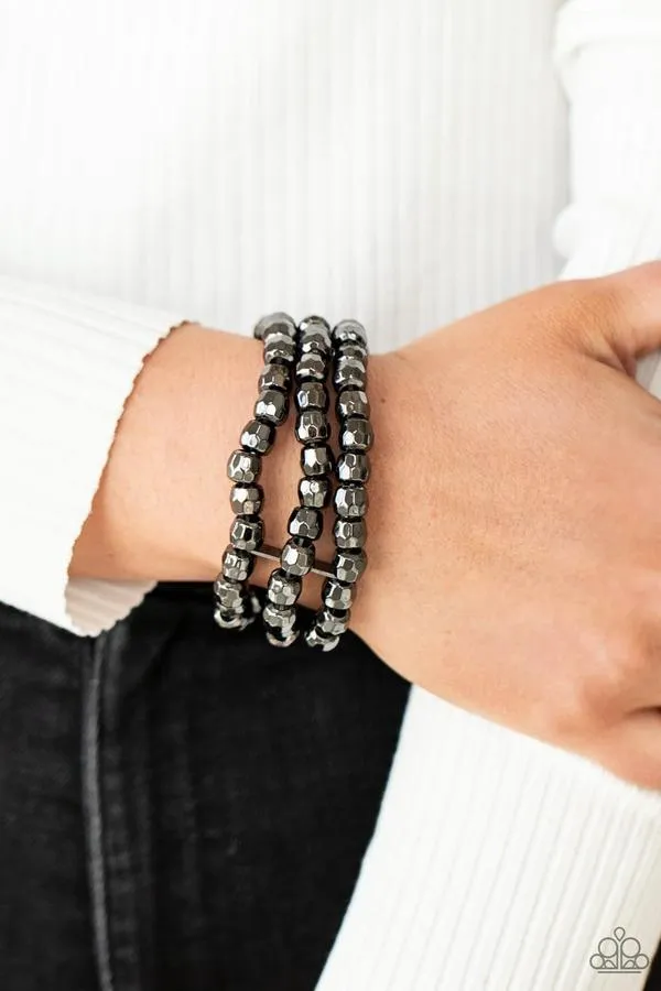 Paparazzi Magnetically Maven - Exclusive Bracelet Black