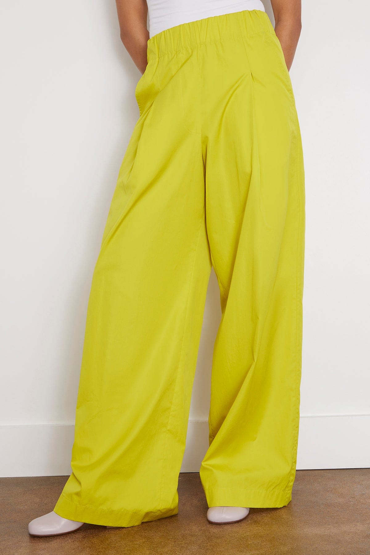 Pila Pants in Lime